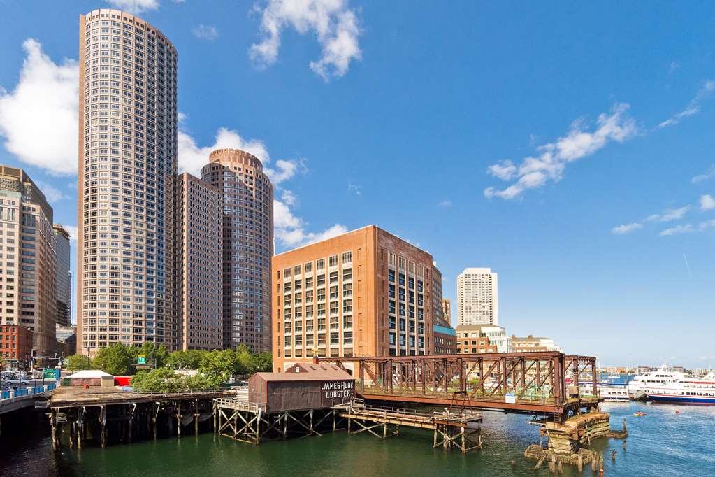 Home2 Suites By Hilton Boston South Bay Ngoại thất bức ảnh