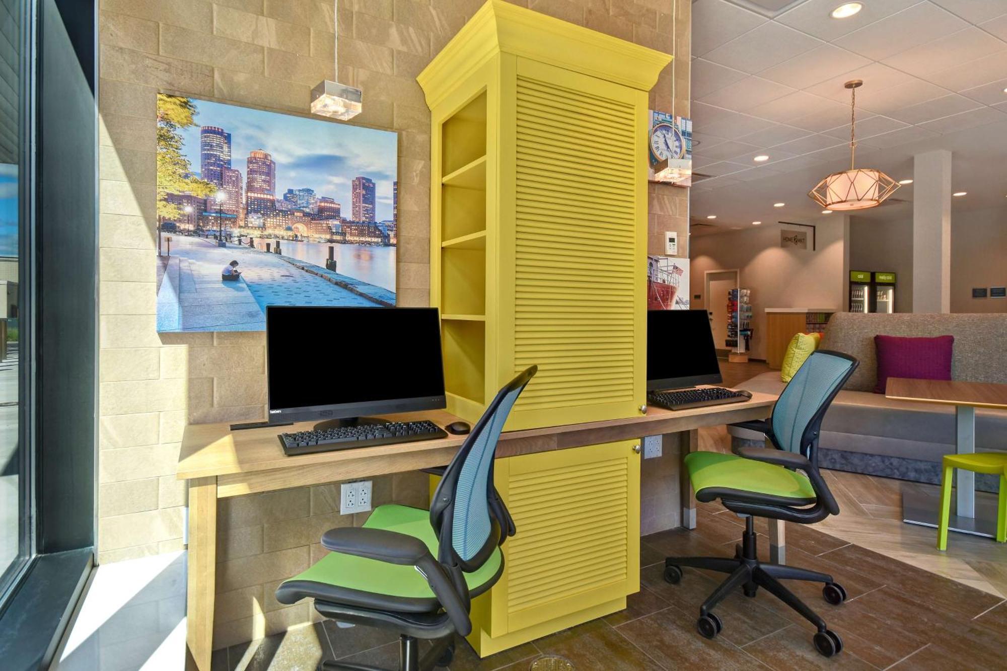 Home2 Suites By Hilton Boston South Bay Ngoại thất bức ảnh